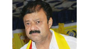 ಜೆಡಿಎಸ್‌ನ ಇನ್ನೂ 20 ಶಾಸಕರು ರಾಜೀನಾಮೆ: ಅನರ್ಹ ಶಾಸಕ ಬಾಂಬ್