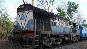 ದಸರಾ ಅಂಗವಾಗಿ ಮಂಗಳೂರು, ಬೆಂಗಳೂರು ವಿಶೇಷ ರೈಲು 
