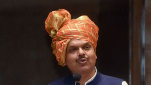 ಶಿವಸೇನೆ ಜತೆ ಬಿಜೆಪಿ ಸೇರಿಯೇ ಮಹಾರಾಷ್ಟ್ರದಲ್ಲಿ ಸರ್ಕಾರ ರಚನೆ: ಫಡ್ನವೀಸ್