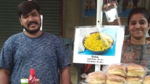 ಎಂಬಿಎ ಪದವೀಧರ ದಂಪತಿಗಳ ರಸ್ತೆ ಬದಿ ಕ್ಯಾಂಟೀನ್ 