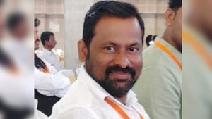 ಬಳ್ಳಾರಿ ವಿಭಜನೆಗೆ ಬೆಂಕಿಯೇ ಹತ್ತುವುದಿಲ್ಲ ಇನ್ನೂ ಹೊತ್ತಿ ಉರಿಯುವ ಪ್ರಶ್ನೆ ಎಲ್ಲಿಂದ? 