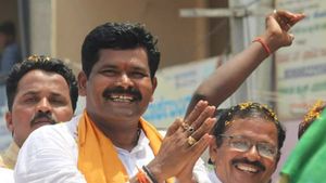 ಇನ್ನೊಮ್ಮೆ ಲಕ್ಷ್ಮಣ ಸವದಿ ಸೋತರೆ ರಾಜ್ಯದ ಮುಖ್ಯಮಂತ್ರಿ!