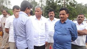  ಶೀಘ್ರದಲ್ಲೇ ಕೊಡಗಿಗೆ ಸಿಎಂ ಭೇಟಿ; ಉಸ್ತುವಾರಿ ಸಚಿವ ವಿ.ಸೋಮಣ್ಣ ಭರವಸೆ