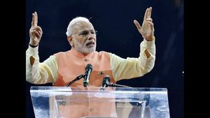 ಮೋದಿ ಎದೆ ಅಳತೆಯ ಹೊಸ ರಿಪೋರ್ಟ್, 56 ಅಲ್ಲ 65 ಇಂಚು!