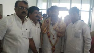 ಮಂತ್ರಿ ಮಾಡ್ತೀನಿ ಅನ್ನೋದೂ ಭ್ರಷ್ಟಾಚಾರನೇ ಅಲ್ವ?; ಬಿಜೆಪಿಗೆ ಡಿಕೆಶಿ ಪ್ರಶ್ನೆ
