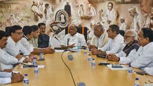 ಸೇನಾ-ಎನ್‌ಸಿಪಿ-ಕಾಂಗ್ರೆಸ್ ಸರ್ಕಾರ ರಚನೆಗೆ ಹಾದಿ ಸುಗಮ