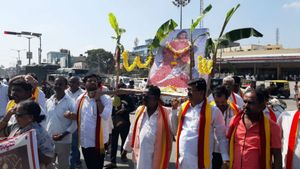 ಆಶ್ರಮಕ್ಕೆ ಬೀಗ ಜಡಿಯದಿದ್ದರೆ ನಾವೇ ಮಠಕ್ಕೆ ನುಗ್ಗುತ್ತೇವೆ; ನಿತ್ಯಾನಂದ ವಿರುದ್ಧ ಪ್ರತಿಭಟನೆ