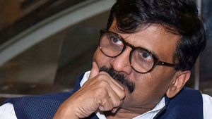ಶಿವಸೇನೆ ಮುಖಂಡ ಸಂಜಯ್ ರಾವತ್ ಅನಾರೋಗ್ಯ, ಆಸ್ಪತ್ರೆಗೆ ದಾಖಲು