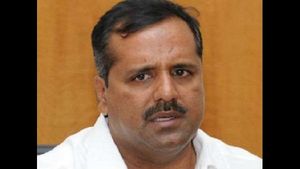 'ಕೇಂದ್ರದಲ್ಲಿ ಅಧಿಕಾರದಲ್ಲಿ ಇರೋದು ದೇಶವನ್ನು ಮಾರುವಂಥ ಬಿಜೆಪಿ ಸರ್ಕಾರ'