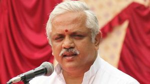 ಗೋಲಿಬಾರ್‌ಗೆ ಯು ಟಿ ಖಾದರ್ ನೇರ ಹೊಣೆ; ಬಿ ಎಲ್ ಸಂತೋಷ್