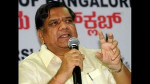 ದೊಡ್ಡ ತ್ಯಾಗ ಮಾಡಿದ್ದಾರೆ, ಅವರಿಗೆ ಹುದ್ದೆ ಕೊಡುತ್ತೇವೆ; ಶೆಟ್ಟರ್