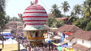  ಮದುಮಕ್ಕಳ ಜಾತ್ರೆ ಕೋಟಿಲಿಂಗೇಶ್ವರನ ಕೊಡಿಹಬ್ಬ ಕಂಡಿರಾ? 
