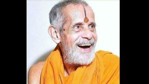  ಪೇಜಾವರ ಶ್ರೀಗಳ ಆರೋಗ್ಯ ಸ್ಥಿತಿ ಗಂಭೀರ; ಕೃತಕ ಉಸಿರಾಟ ವ್ಯವಸ್ಥೆ