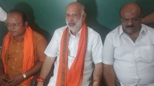 ಮಾಜಿ ಸ್ಪೀಕರ್ ರಮೇಶಕುಮಾರ್ ಅವರೇ ಈಗ ಅನರ್ಹರಾಗಿದ್ದಾರೆ: ಶಿವರಾಮ ಹೆಬ್ಬಾರ್