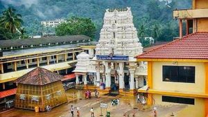 ಕುಕ್ಕೆ ಸುಬ್ರಹ್ಮಣ್ಯಕ್ಕೆ ಬರುವ ಭಕ್ತರಿಗೆ ಡ್ರೆಸ್ ಕೋಡ್ ಕಡ್ಡಾಯಕ್ಕೆ ಮನವಿ