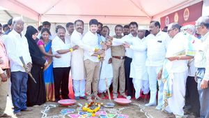 ಕನ್ನಡ ಸಾಹಿತ್ಯ ಸಮ್ಮೇಳನ ವೇದಿಕೆ ನಿರ್ಮಾಣಕ್ಕೆ ಚಾಲನೆ 