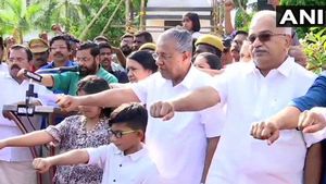 ಕೇರಳದಲ್ಲಿ ಸಿಎಎ ವಿರುದ್ಧ 620 ಕಿಲೋ ಮೀಟರ್ ಮಾನವಸರಪಳಿ 