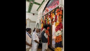 ಪ್ರಧಾನಿ ಮೋದಿಯವರೇ, ನಿಮ್ಮನ್ನು ಸಿದ್ದಗಂಗಾ ಪವಿತ್ರಭೂಮಿ ಕ್ಷಮಿಸದು 