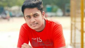 ಕಾರ್ಖಾನೆಯಲ್ಲಿ ಆಸಿಡ್ ಬಿದ್ದು ಗಾಯಗೊಂಡಿದ್ದ ಕಾರ್ಮಿಕ ಸಾವು