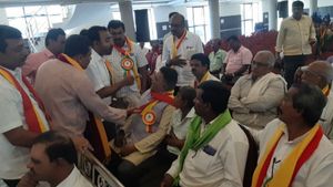 ಗದ್ದಲಕ್ಕೆ ವೇದಿಕೆಯಾದ ರಾಮನಗರ ಜಿಲ್ಲಾ ಸಾಹಿತ್ಯ ಸಮ್ಮೇಳನ