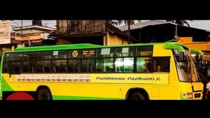  ಇದು ತುಳುನಾಡ ಬಸ್! ಬಸ್ ನಲ್ಲಿ ಭಾಷಾ ಜಾಗೃತಿ