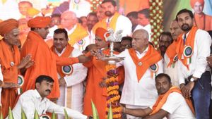 ಮಂತ್ರಿ ಸ್ಥಾನಕ್ಕೆ ಹೀಗೆ ಒತ್ತಡ ಹೇರಿದರೆ ಹೇಗೆ?: ಯಡಿಯೂರಪ್ಪ ಪ್ರಶ್ನೆ
