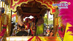 ಕನ್ನಡ ಸಾಹಿತ್ಯ ಸಮ್ಮೇಳನ: ಸಮ್ಮೇಳನಾಧ್ಯಕ್ಷ ಎಚ್ಎಸ್ವಿಗೆ ಅದ್ದೂರಿ ಸ್ವಾಗತ