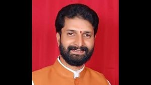 ಸಿಂಗಪುರಕ್ಕೆ ಹೋಗಿ ಕ್ಯಾಸಿನೊ ಆಡಿ ಬರುತ್ತಾರೆ: ಸಿಟಿ ರವಿ