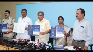 ಹುಬ್ಬಳ್ಳಿಯಲ್ಲಿ ಹೂಡಿಕೆ ಮಾಡುತ್ತಾ ಹಿಂದೂಜಾ ಗ್ರೂಪ್?