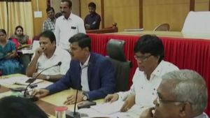  ದಾವಣಗೆರೆ; ಸಾಯುತ್ತೇನೆ ಎಂದ ಮಹಿಳೆ ಮೇಲೆ ಎಫ್ಐಆರ್ ದಾಖಲಿಸಿ ಎಂದ ಡಿಸಿ