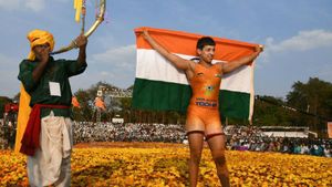 'ಕುಸ್ತಿ ಹಬ್ಬ'ದಲ್ಲಿ ಮಿಂಚಿದ ಅಂತಾರಾಷ್ಟ್ರೀಯ ಕುಸ್ತಿ ಕಲಿಗಳು