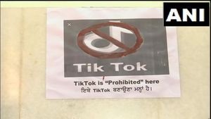 TikTok: ಸುಪ್ರಸಿದ್ಧ ದೇವಸ್ಥಾನದಲ್ಲಿ ಟಿಕ್ ಟಾಕ್ ಮಾಡುವುದಕ್ಕೆ ನಿರ್ಬಂಧ 