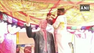 ಭಾರತದಲ್ಲಿ ಒಂದು ದೇವಸ್ಥಾನ, ಅದರಲ್ಲಿ ಡೊನಾಲ್ಡ್ ಟ್ರಂಪ್ ದೇವರು 