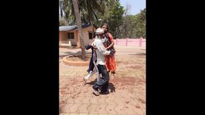 ಕೊರೊನಾ ಎಫೆಕ್ಟ್: ಕಾರವಾರದ ಪಾರ್ಶ್ವವಾಯು ಆಸ್ಪತ್ರೆ ಕ್ಲೋಸ್