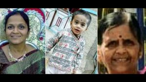  ಗದಗದಲ್ಲಿ ಹರಕೆ ತೀರಿಸಿ ಮರಳುವಾಗ ಅಪಘಾತ; ಒಂದೇ ಕುಟುಂಬದ ಮೂವರ ಸಾವು