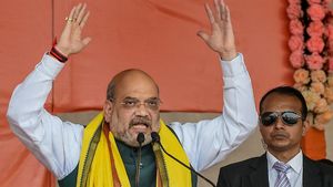  ಅಮಿತ್ ಶಾ ರ‍್ಯಾಲಿಯಲ್ಲಿ 'ಗೋಲಿ ಮಾರೋ..' ಘೋಷಣೆ