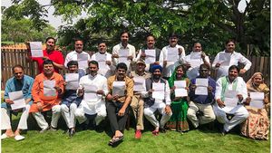 ಮಧ್ಯಪ್ರದೇಶ : ರಾಜೀನಾಮೆ ನೀಡಿದ 22 ಶಾಸಕರಿಗೆ ಸ್ಪೀಕರ್ ನೋಟಿಸ್