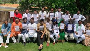 ಮಧ್ಯಪ್ರದೇಶ ಹೈಡ್ರಾಮ; ರಾಜೀನಾಮೆಗೆ ಸಿದ್ದವಾದ 25 ಕಾಂಗ್ರೆಸ್‌ ಶಾಸಕರು