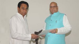 ಕಮಲನಾಥ್ ರಾಜೀನಾಮೆ; ಮಧ್ಯಪ್ರದೇಶದಲ್ಲಿ ಮುಂದೇನು? 