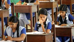 ಕೊರೊನಾ ಭೀತಿ: ಕಲಬುರ್ಗಿಯಲ್ಲಿ SSLC ಪರೀಕ್ಷೆ ಮುಂದೂಡಲು ಚರ್ಚೆ