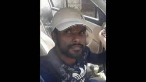  ಚನ್ನಪಟ್ಟಣದಲ್ಲಿ ತಡರಾತ್ರಿ ಫೈರಿಂಗ್; ಮರ್ಡರ್ ಮಾಡಲು ಬಂದಿದ್ದ ರೌಡಿ