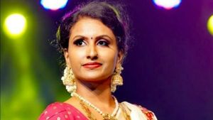 ಆಸ್ಪತ್ರೆಗೆ ಕೊರೊನಾ ಶಂಕಿತ ಬಂದಿದ್ದ ಎಂದಿದ್ದಕ್ಕೆ ಕೆಲಸ ಕಳೆದುಕೊಂಡ ವೈದ್ಯೆ 
