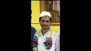  ಹುಬ್ಬಳ್ಳಿಯ ಸ್ವಿಮ್ಮಿಂಗ್ ಪೂಲ್ ನಲ್ಲಿ ನೋಡನೋಡುತ್ತಲೇ ಸತ್ತ ಯುವಕ