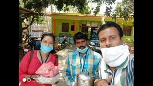 ಕೋಲಾರದಲ್ಲಿ ಹಸಿದ ಹೊಟ್ಟೆ ತುಂಬಿಸಿದ ಯುವಶಕ್ತಿ