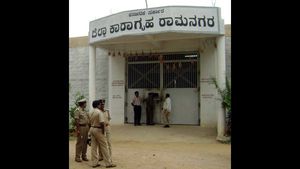 ವೈದ್ಯರ ಹಲ್ಲೆ ಮಾಡಿದ್ದ ಪಾದರಾಯನಪುರ ಪುಂಡರಲ್ಲಿ ಕೊರೊನಾ ಸೋಂಕು ಪತ್ತೆ!