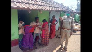 ಉಚಿತ ಅಂಬ್ಯುಲೆನ್ಸ್ ಸೇವೆ ನೀಡಿದ ಚಿಕ್ಕಮಗಳೂರಿನ ಪಿಎಸ್ಐ