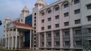 ಮಂಡ್ಯ: ಐಸೋಲೇಷನ್ ವಾರ್ಡ್ ನಿಂದ ಕೊರೊನಾ ಶಂಕಿತ ಪರಾರಿ