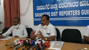 ಕ್ಷಮೆ ಕೇಳುವಂತೆ ದಾವಣಗೆರೆ ಕಾಂಗ್ರೆಸ್ ಮುಖಂಡನಿಗೆ ಬೆದರಿಕೆ ಪತ್ರ