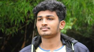  ಉಡುಪಿಯಲ್ಲಿ ಭಾರೀ ಗಾಳಿ ಮಳೆ: ಸಿಡಿಲಿಗೆ ಯುವಕ ಬಲಿ