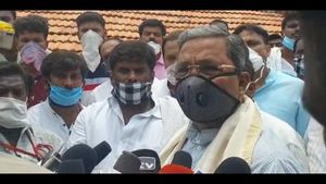ಸಿದ್ದರಾಮಯ್ಯ ಅವರ ಬಾದಾಮಿ ಕ್ಷೇತ್ರದಲ್ಲಿ ಒಂದೇ ದಿನ 13 ಕೇಸ್
